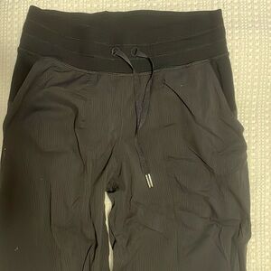 Lululemon size 4 joggers. Black.